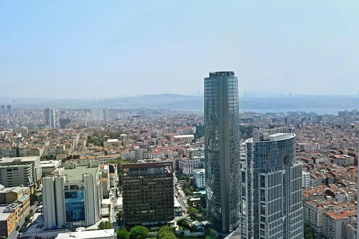 Beautiful Modern 1Bd Condo Views W Poolgym! #223 Istanbul Turkey