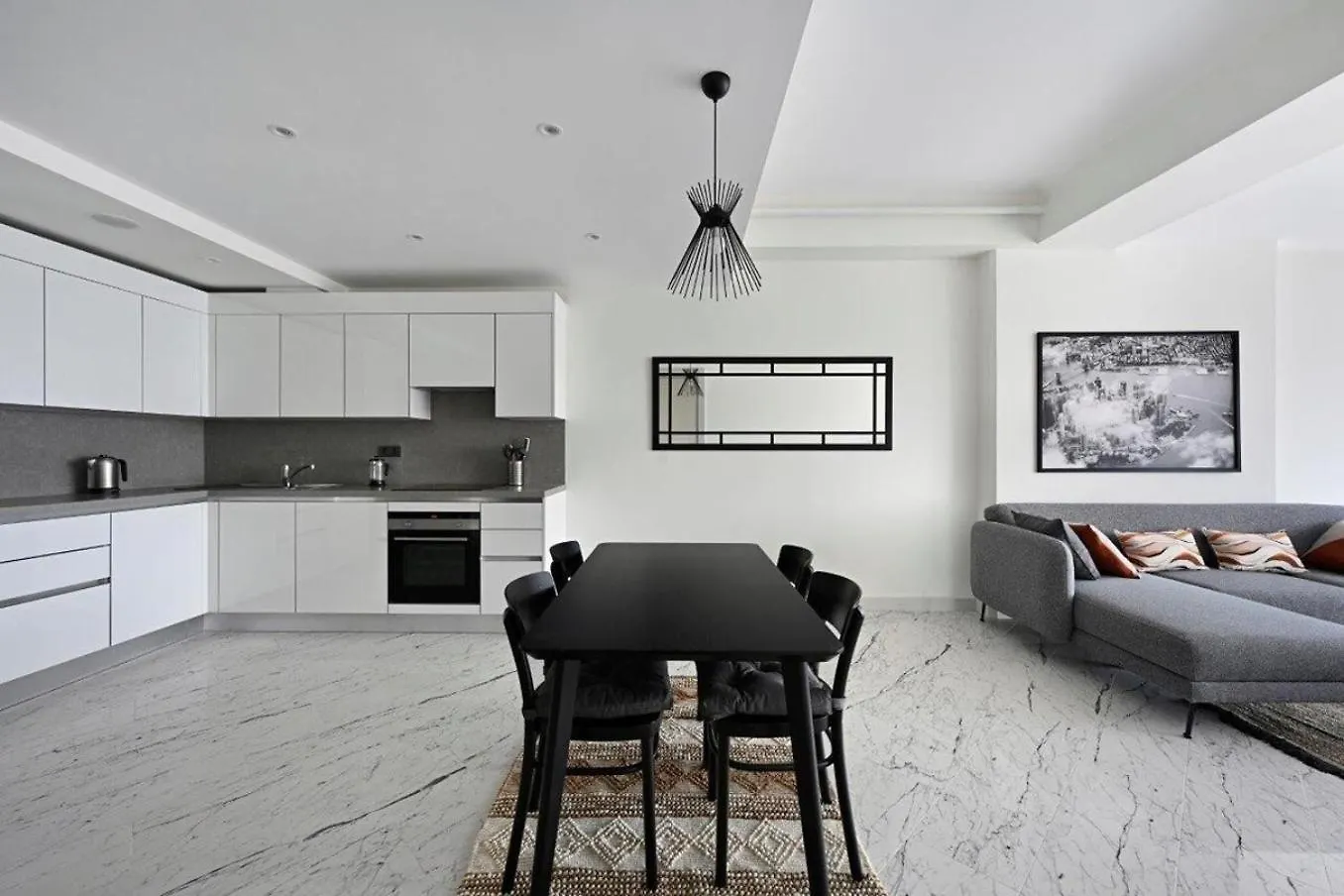 Holiday home Beautiful Modern 1Bd Condo Views W Poolgym! #223 Istanbul